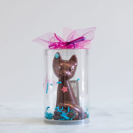 Chocolat pour Pâques en forme de chat fait dans l'est de Montréal dans Tétreaultville (Mercier-Est).